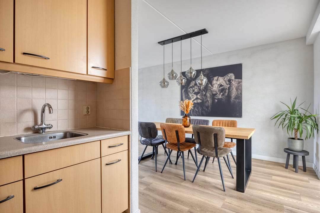 Photo 16 of Petrus Vossenstraat 6