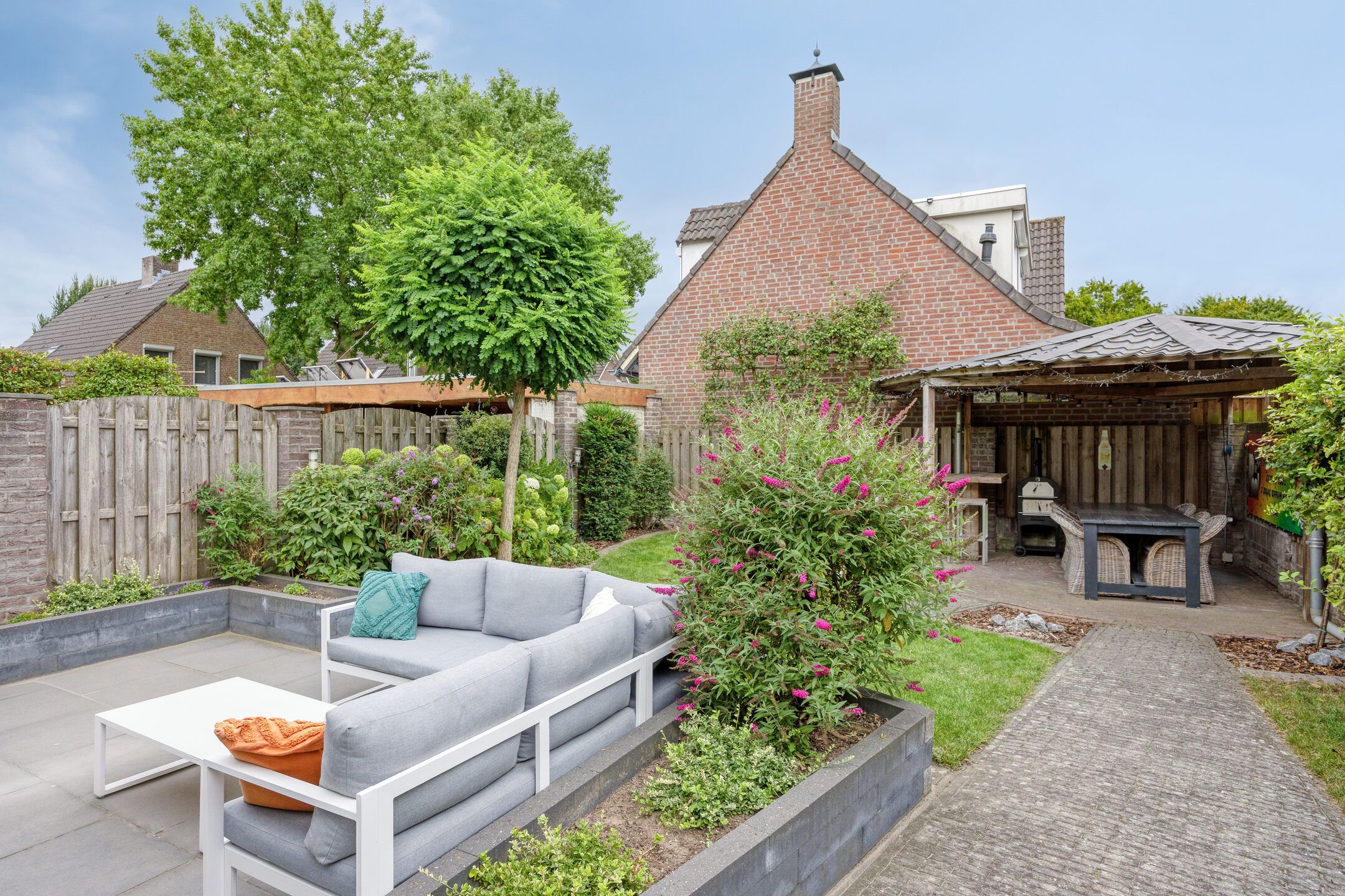 Photo 36 of Petrus Vossenstraat 6