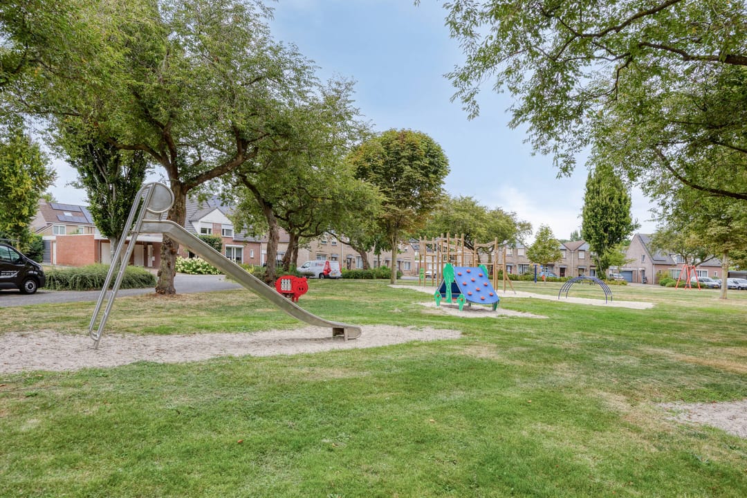 Photo 46 of Petrus Vossenstraat 6