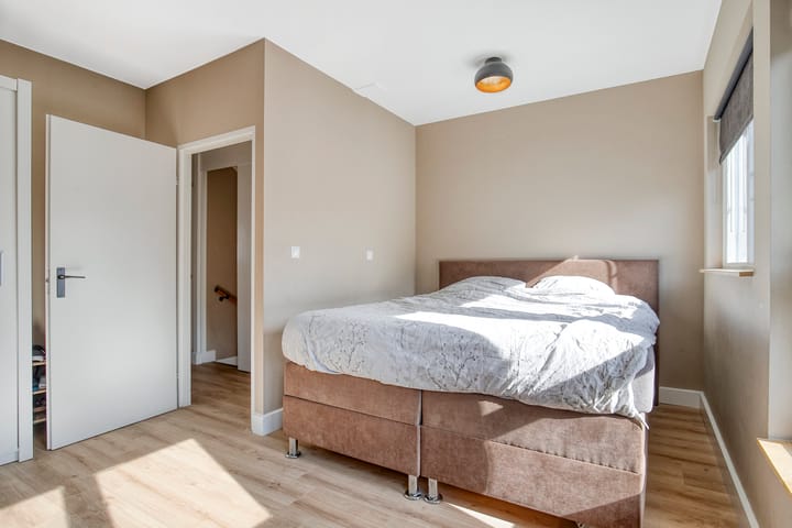 Foto 14 van Veenwortelvaart 12