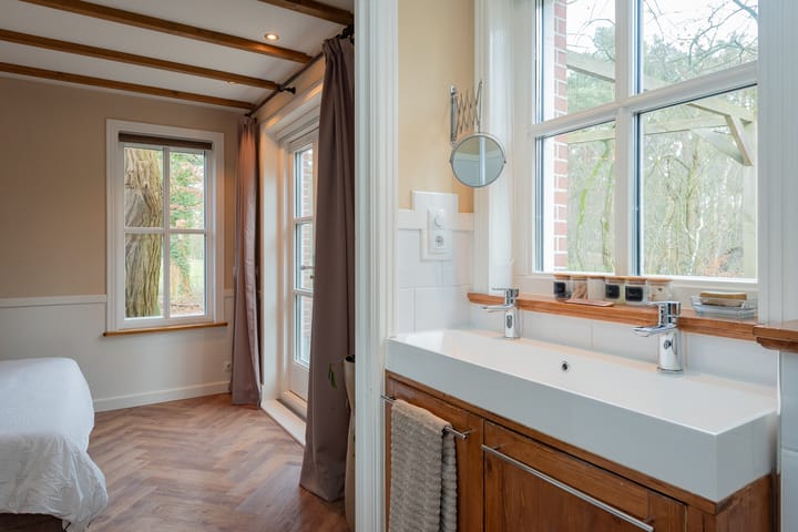 Photo 32 of Vierschotenweg 14