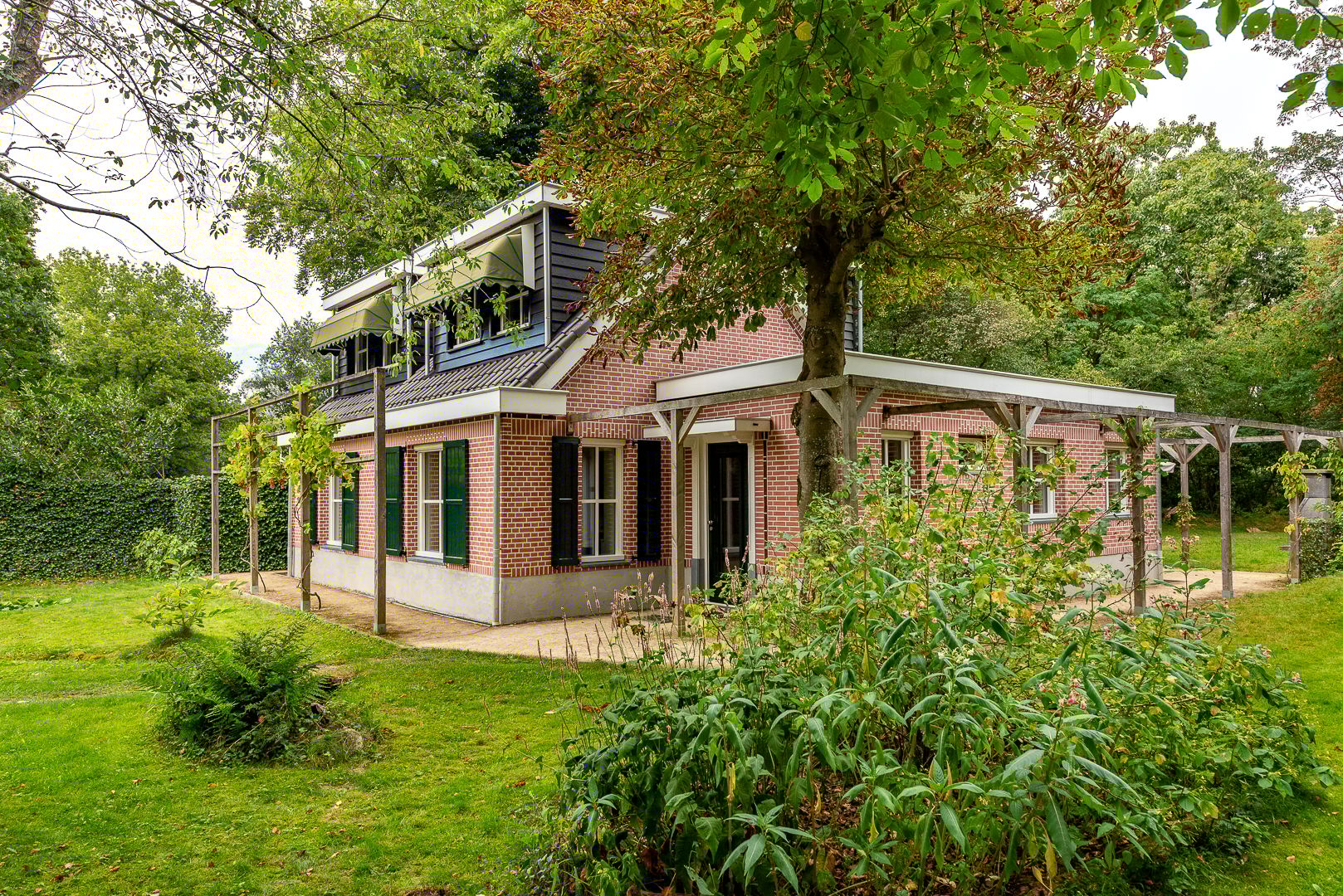 Foto 48 van Vierschotenweg 14