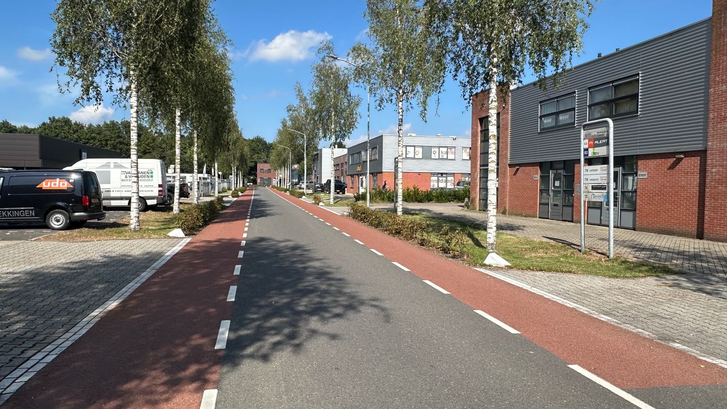 Bekijk foto 5 van Neutronenlaan 70