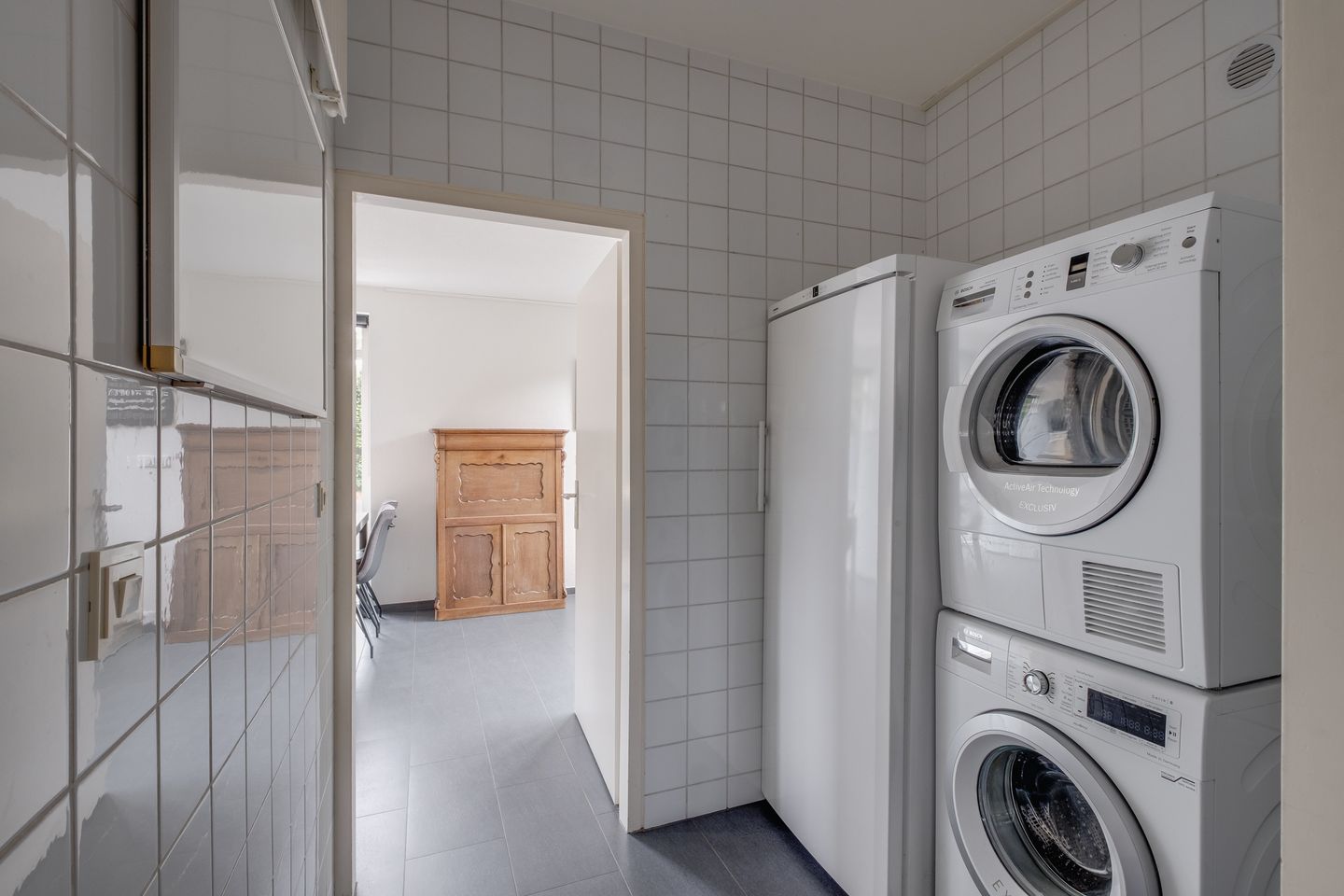 Photo 14 of Witbol 11