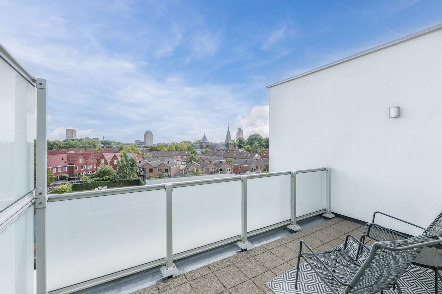 Foto 20 van Veldhovenring 64-13