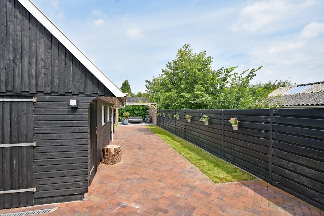 Foto 8 van Skoallestrjitte 9