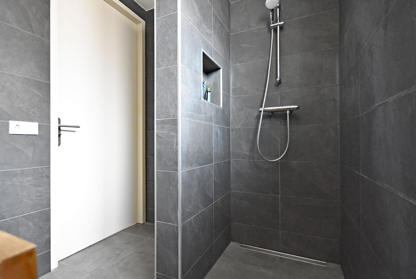 Foto 40 van Skoallestrjitte 9