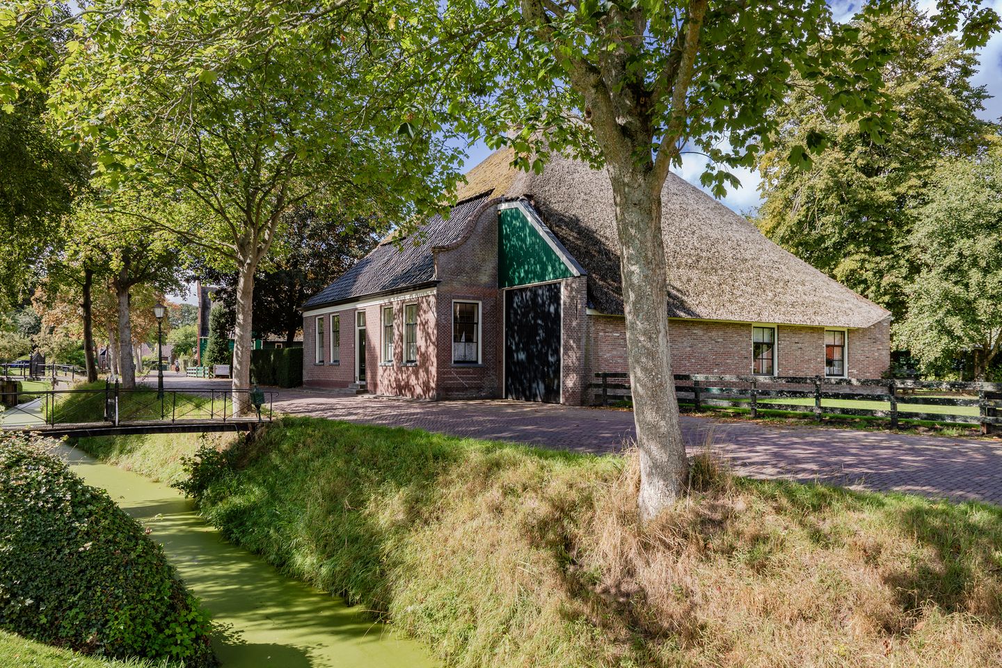 Foto 4 van Dorpsweg 81