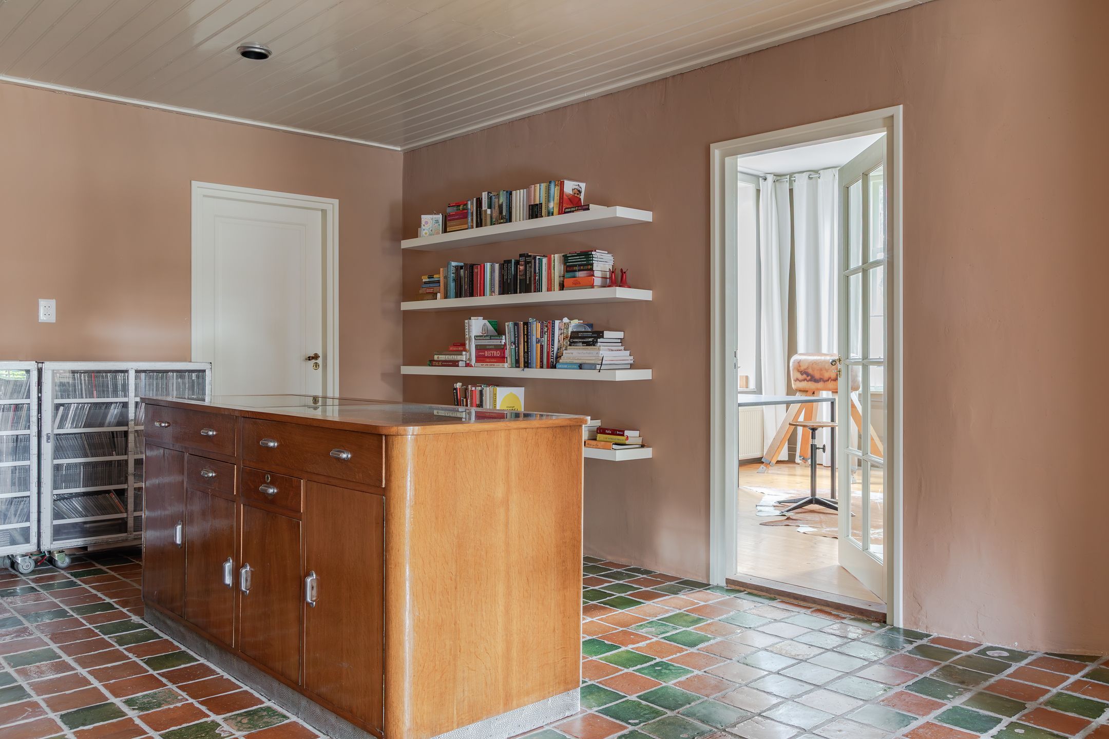 Foto 15 van Dorpsweg 81