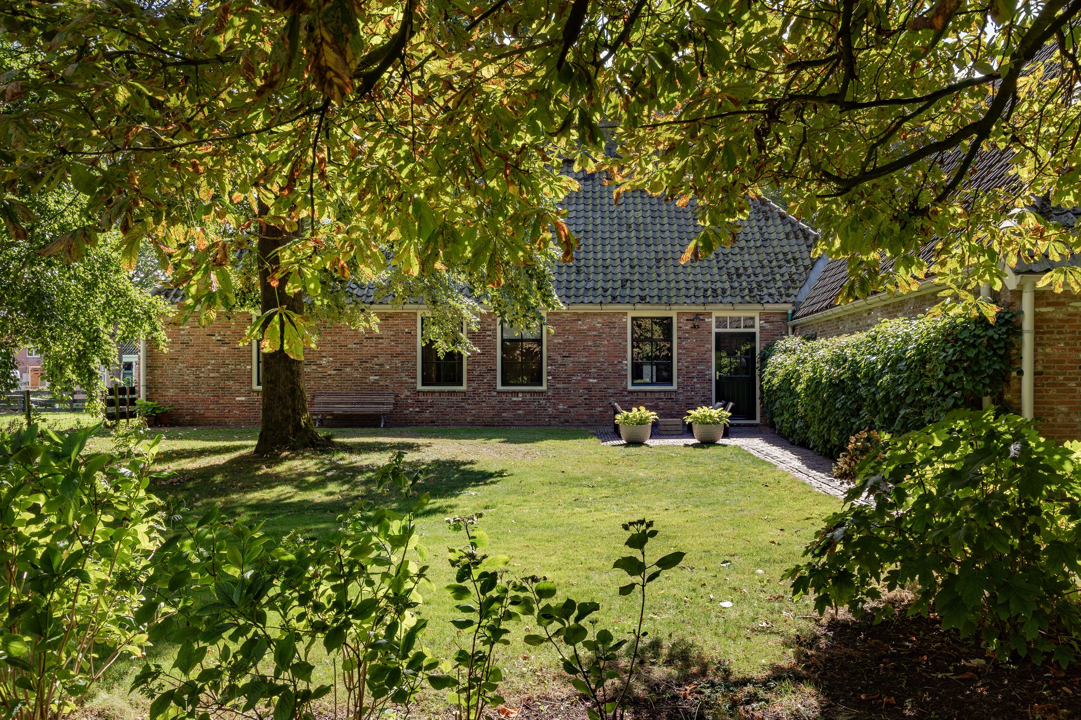 Foto 33 van Dorpsweg 81