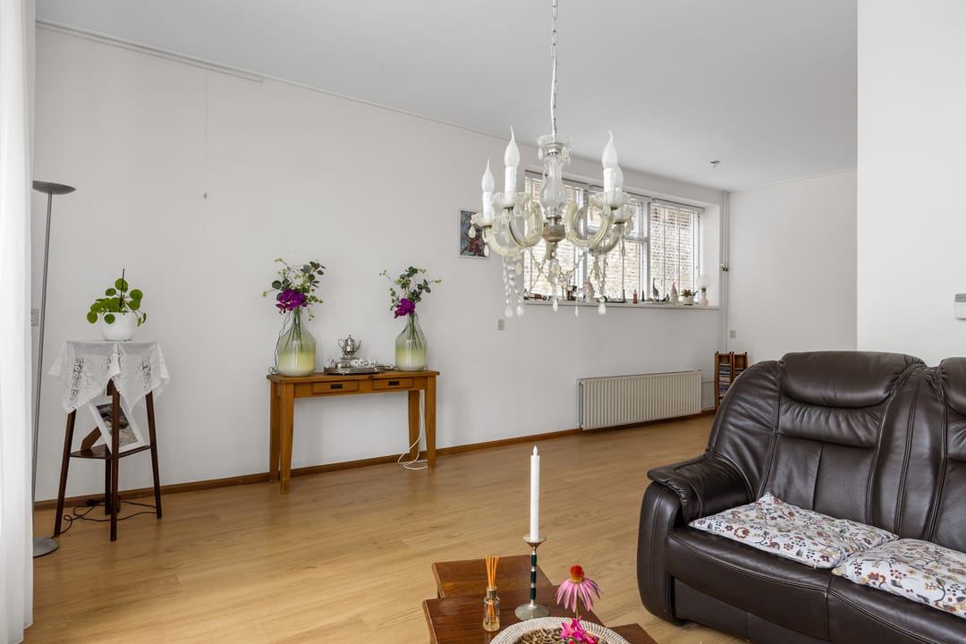 Foto 7 van 1e Hollandiastraat 12