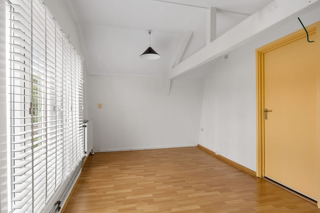 Foto 17 van 1e Hollandiastraat 12