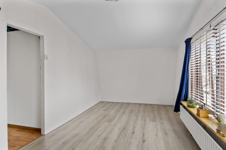 Foto 19 van 1e Hollandiastraat 12