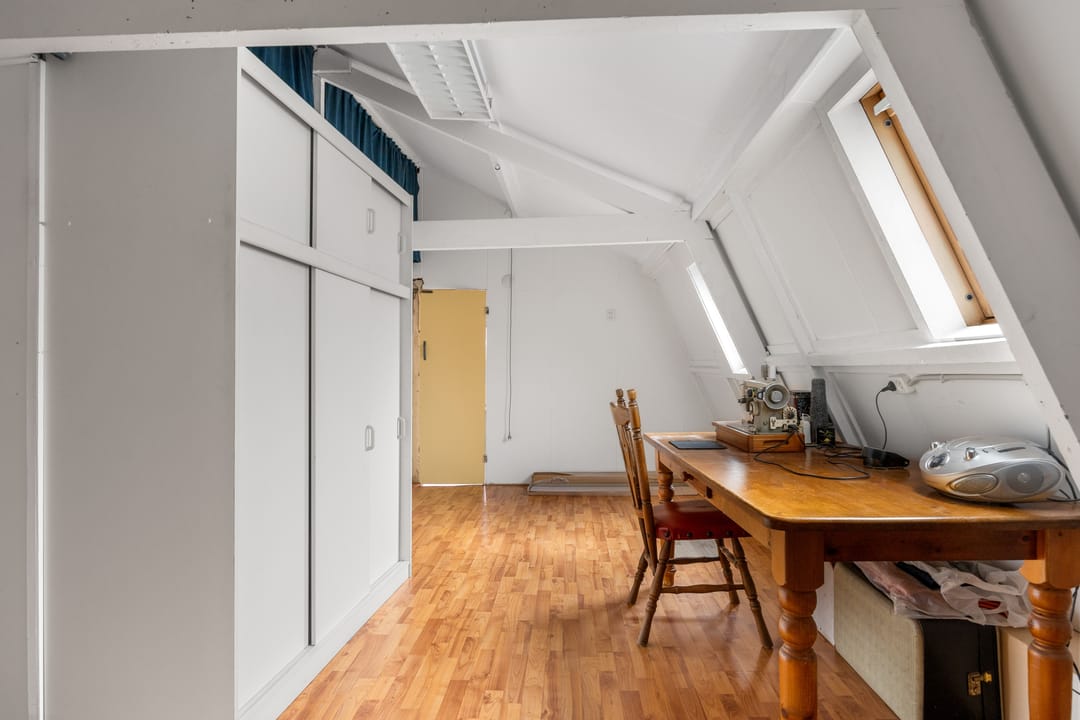 Foto 23 van 1e Hollandiastraat 12