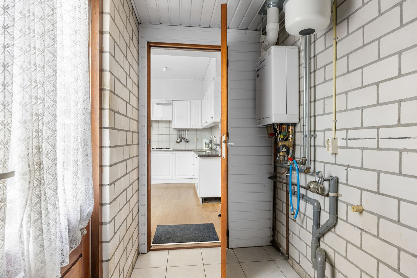 Foto 25 van 1e Hollandiastraat 12