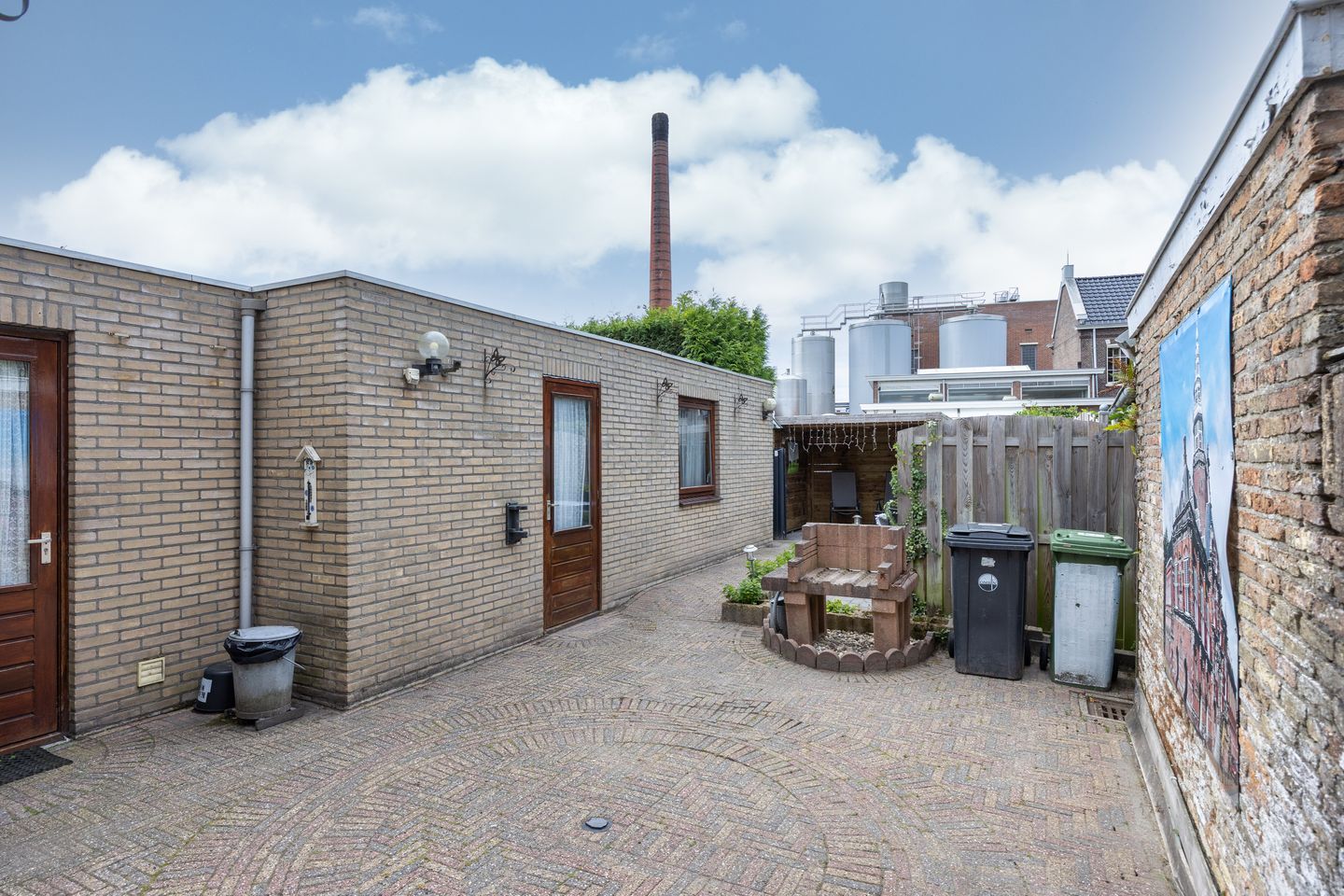 Foto 29 van 1e Hollandiastraat 12