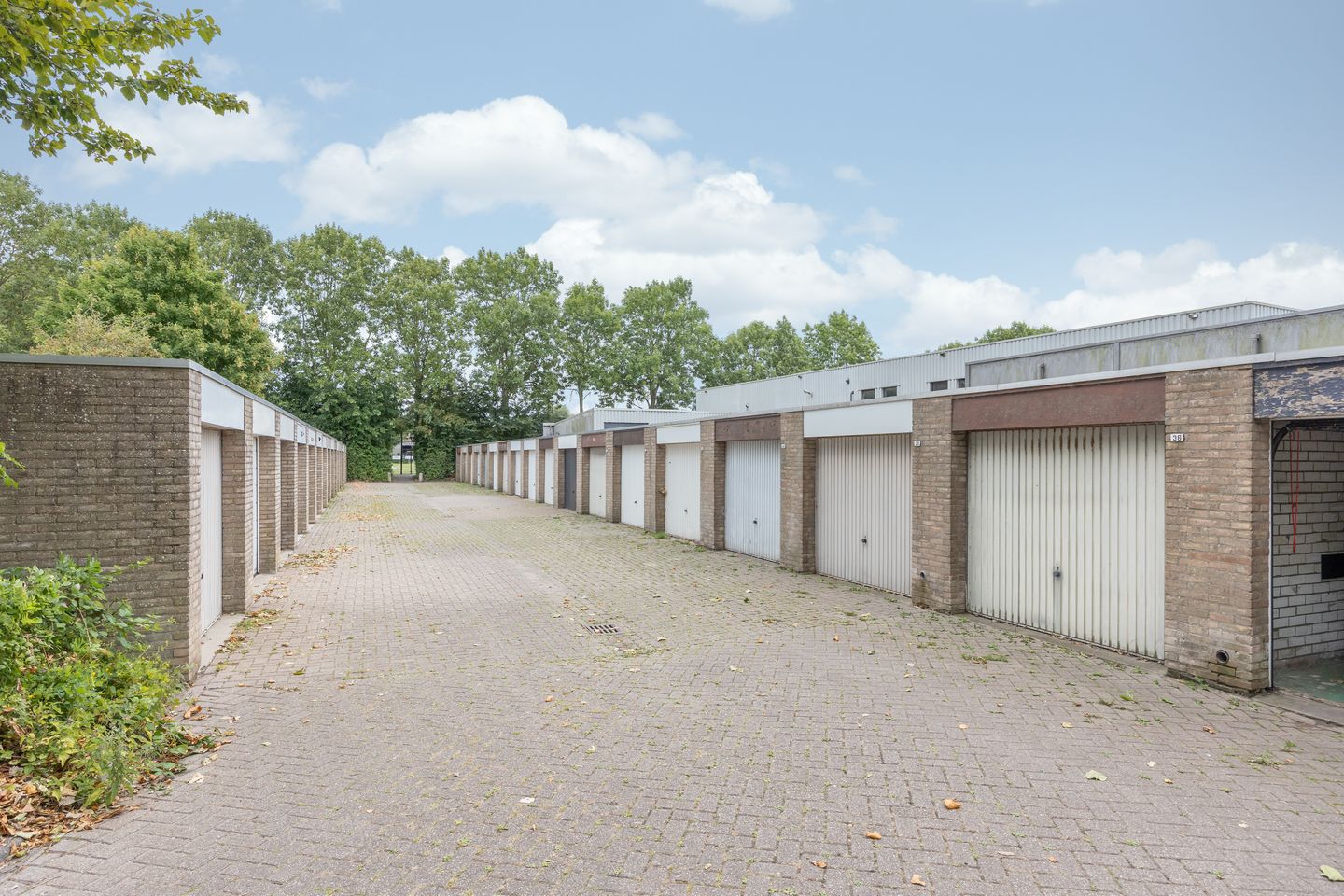 Foto 35 van 1e Hollandiastraat 12