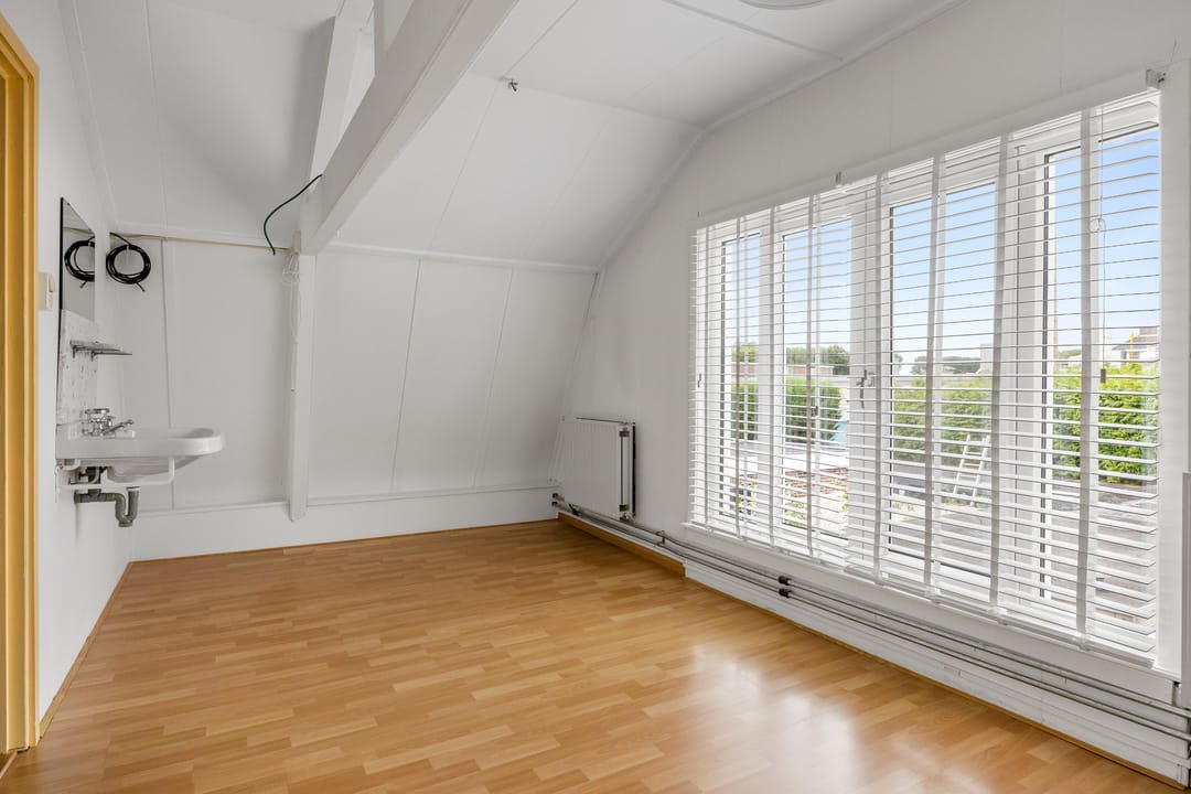 Foto 16 van 1e Hollandiastraat 12