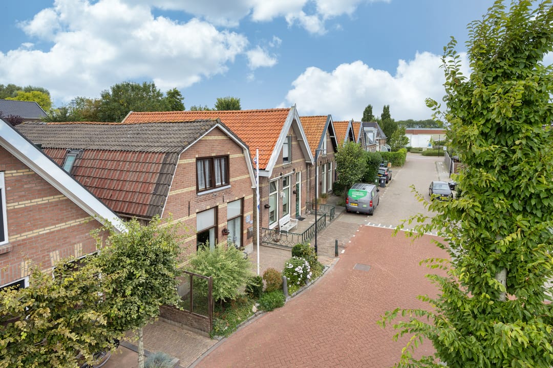 Foto 41 van 1e Hollandiastraat 12