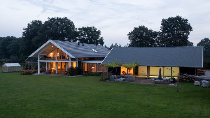 Foto 5 van Rijksweg 11-B