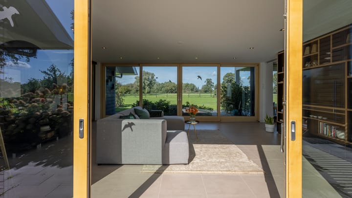 Foto 26 van Rijksweg 11-B