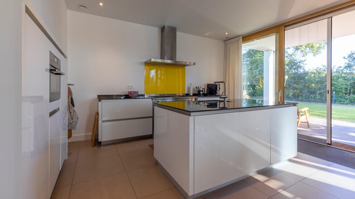 Foto 32 van Rijksweg 11-B