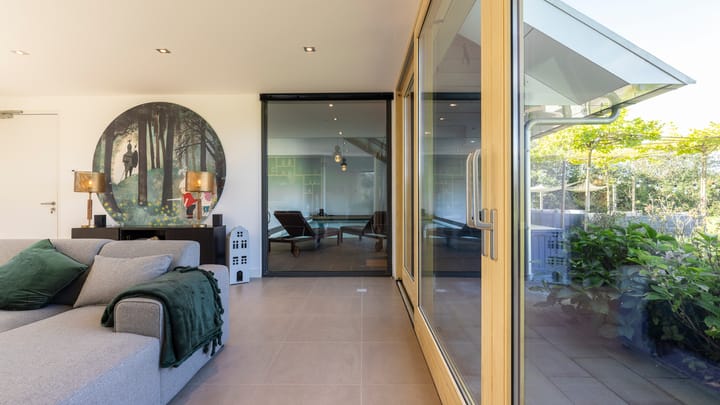 Foto 24 van Rijksweg 11-B