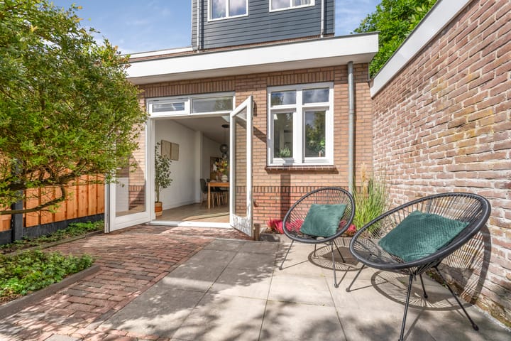 Foto 16 van Maasstraat 6