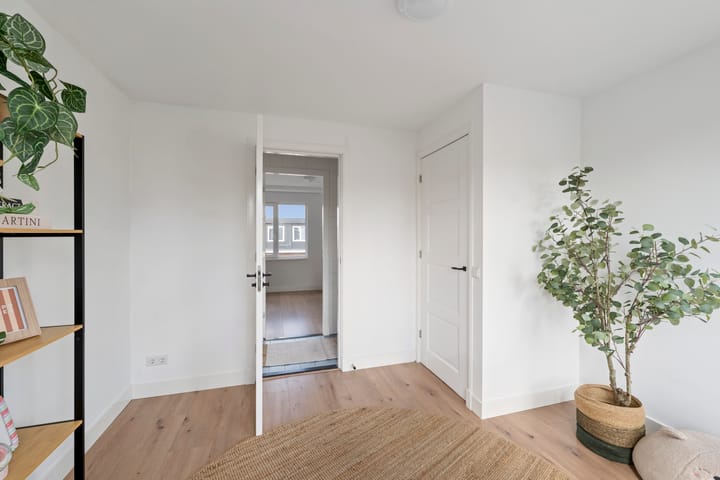 Foto 42 van Maasstraat 6