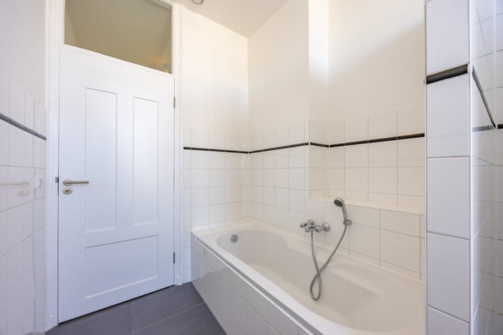 Foto 16 van Loosduinseweg 889-A