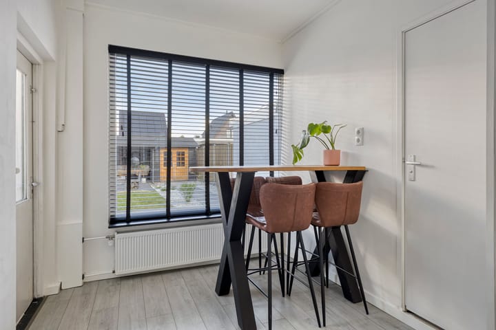 Foto 13 van Oranjeboomstraat 14