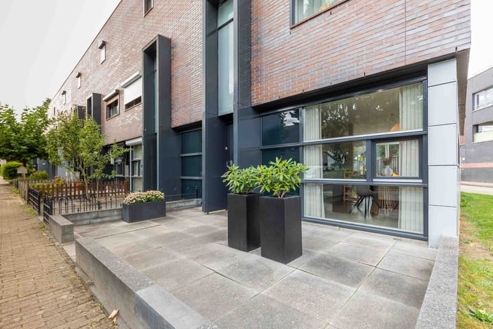 Foto 28 van Esmarkelaan 402