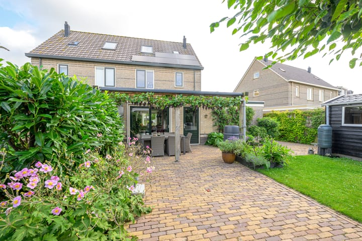 Foto 2 van Veldbies 13