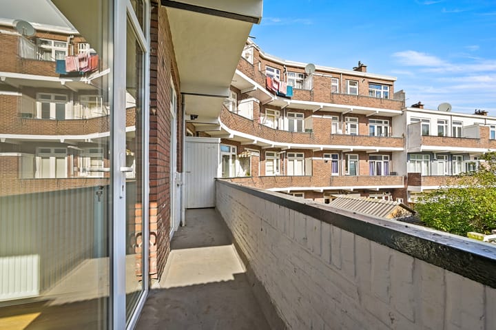 Foto 12 van Leyweg 576