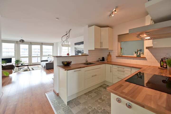 Photo 2 of Ottho Heldringstraat 27-R