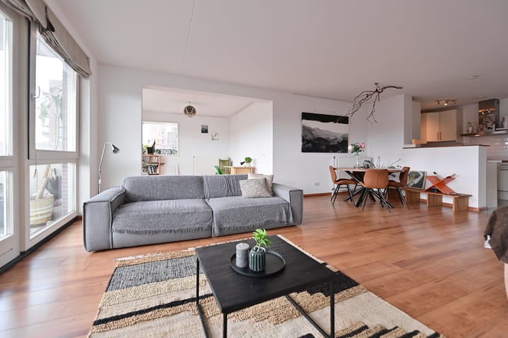 Photo 8 of Ottho Heldringstraat 27-R