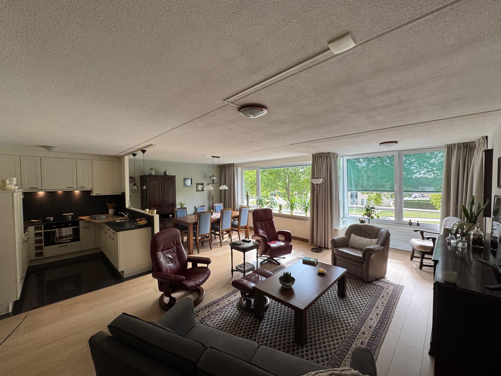 Foto 6 van dr. Buijzestraat 40