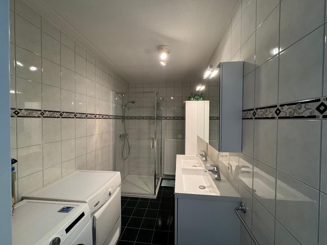 Foto 16 van dr. Buijzestraat 40