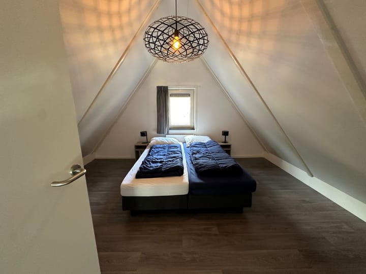 Photo 10 of Vijverlaan 1-PB40