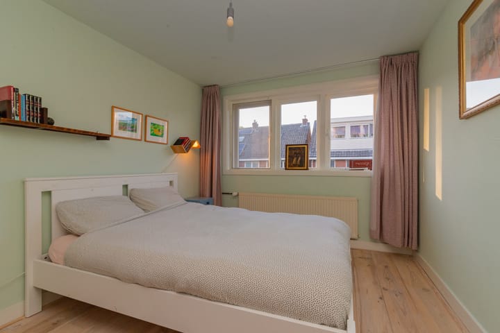 Foto 12 van Tuinstraat 72