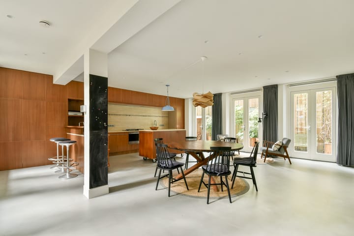 Photo 24 of Spaarndammerstraat 13-A