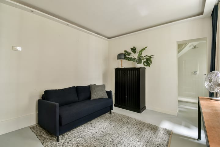 Photo 29 of Spaarndammerstraat 13-A