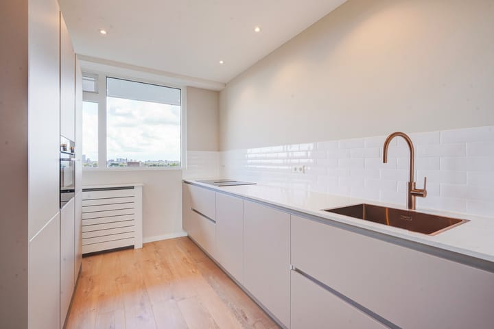 Photo 2 of Heiloostraat 183