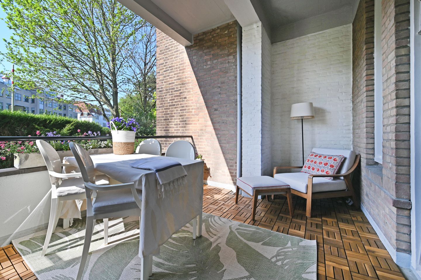 Foto 10 van Alexander Gogelweg 27