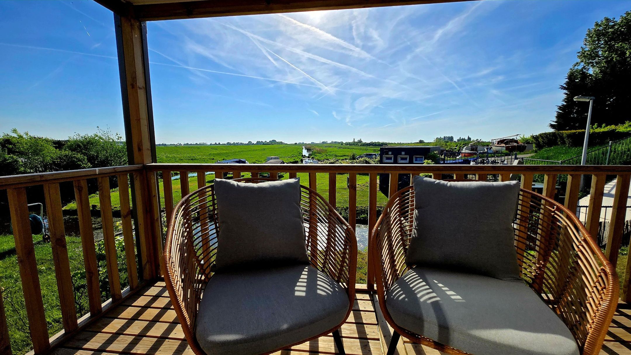 Photo 3 of Oudendijkseweg 25-5