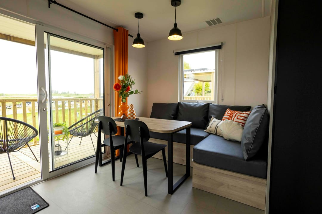 Photo 11 of Oudendijkseweg 25-5