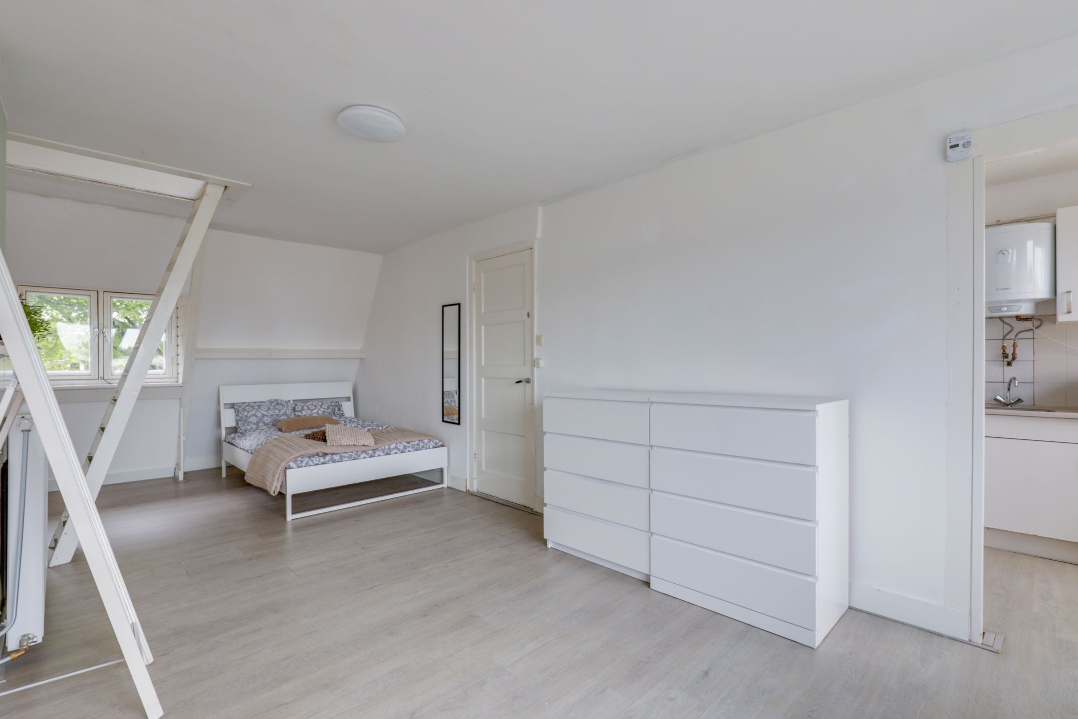 Foto 15 van Burgemeester van Tuyllkade 30-BS