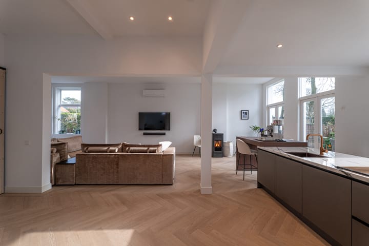 Photo 11 of Soestdijkerstraatweg 10