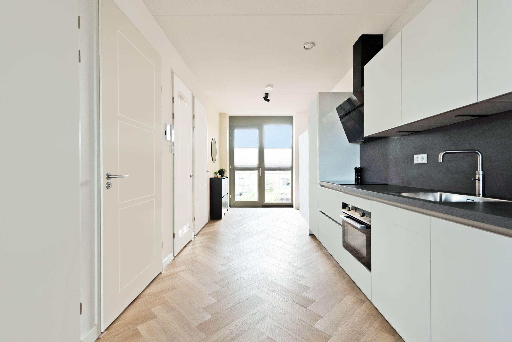 Photo 15 of Nederhemertstraat 41