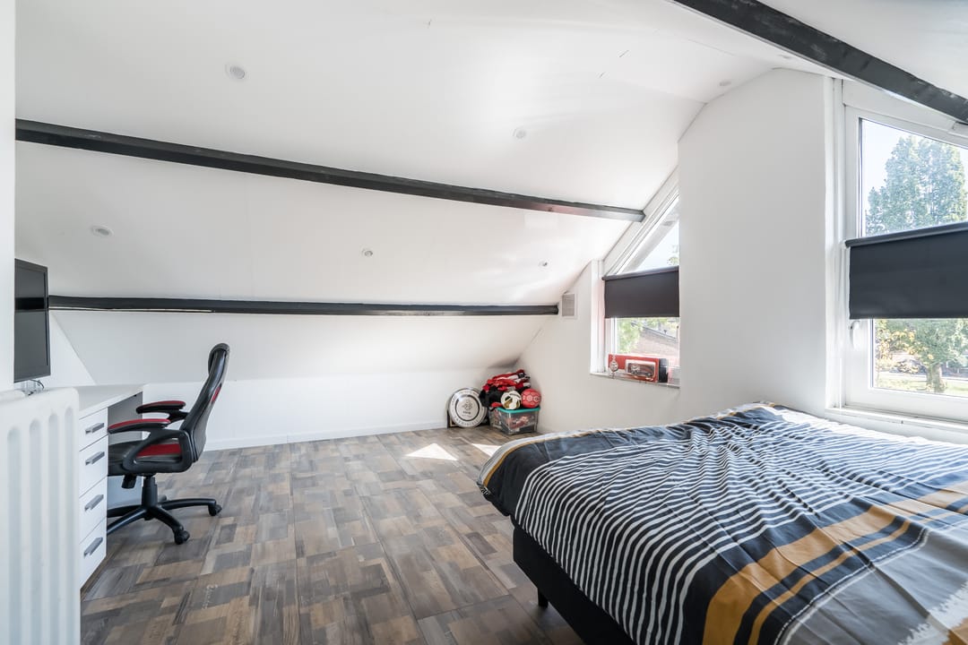 Foto 32 van Middelstestraat 129